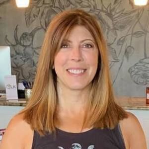 Meet your Posher, Sharon